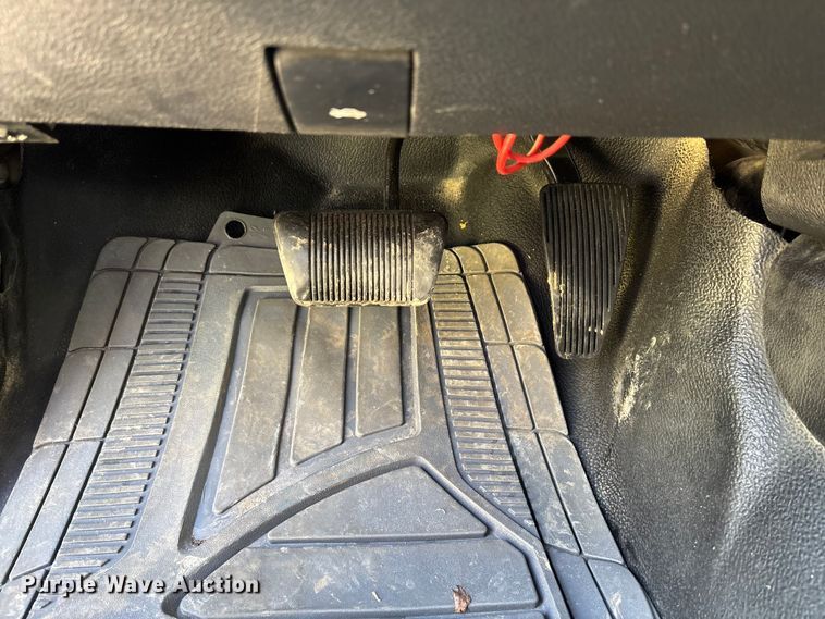 image for item DT4984 2017 RAM 2500HD Crew Cab pickup truck