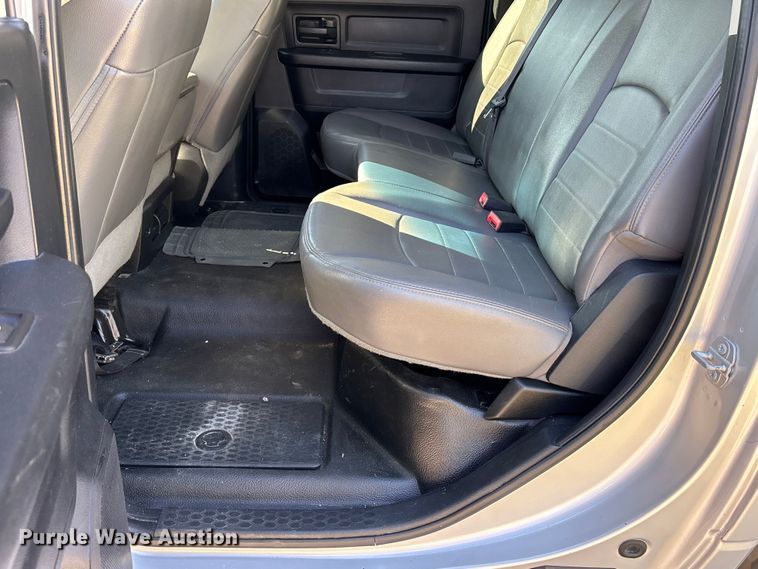 image for item DT4984 2017 RAM 2500HD Crew Cab pickup truck