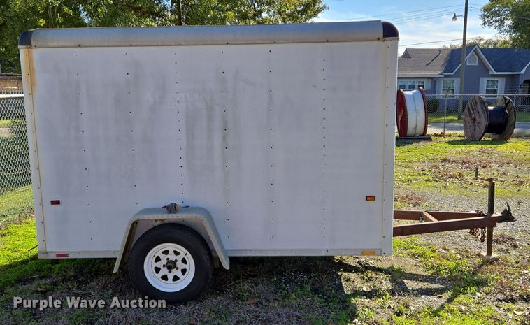 image for item DT5389 1996 Wells Cargo TW101 enclosed cargo trailer