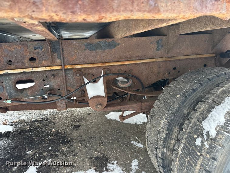 image for item DT6457 2012 Ford F450 Crew Cab flatbed truck