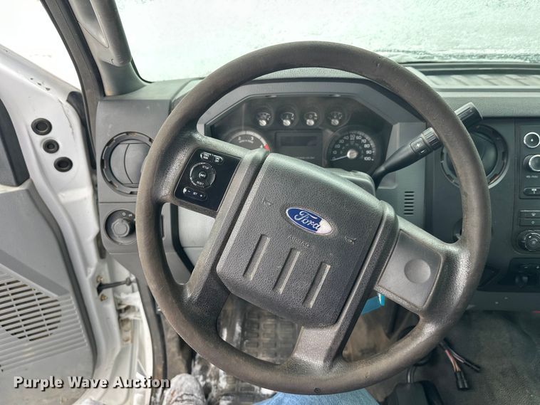 image for item DT6457 2012 Ford F450 Crew Cab flatbed truck