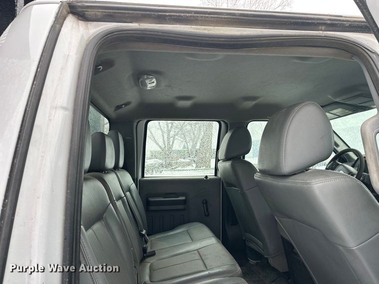 image for item DT6457 2012 Ford F450 Crew Cab flatbed truck