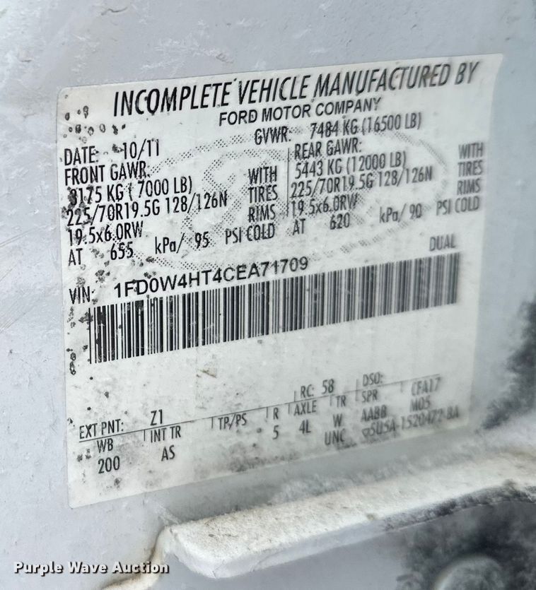 image for item DT6457 2012 Ford F450 Crew Cab flatbed truck