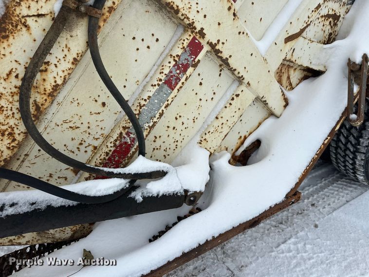 image for item DT6459 1995 Ford LNT8000 refuse truck