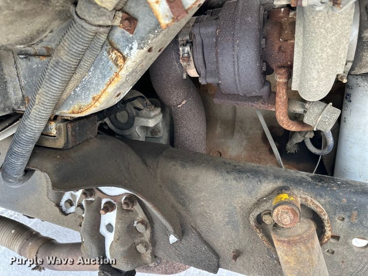 image for item DT6459 1995 Ford LNT8000 refuse truck