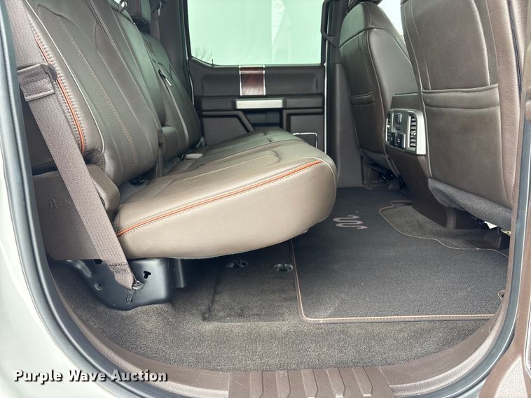 image for item DT6486 2017 Ford F250 King Ranch Crew Cab pickup truck