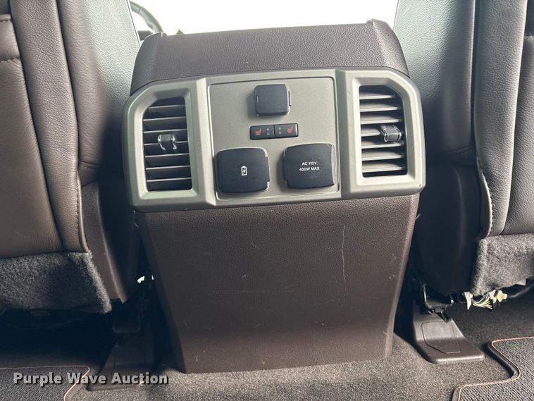 image for item DT6486 2017 Ford F250 King Ranch Crew Cab pickup truck