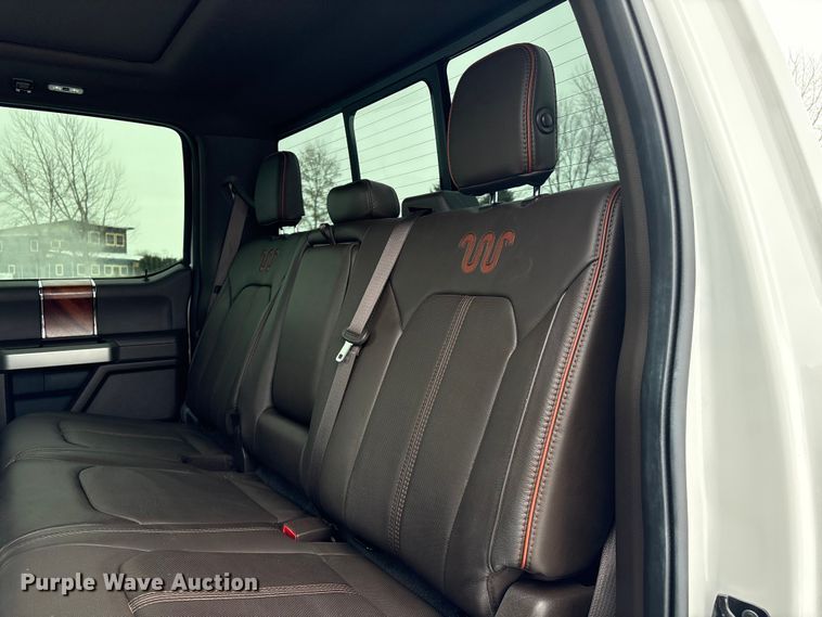 image for item DT6486 2017 Ford F250 King Ranch Crew Cab pickup truck