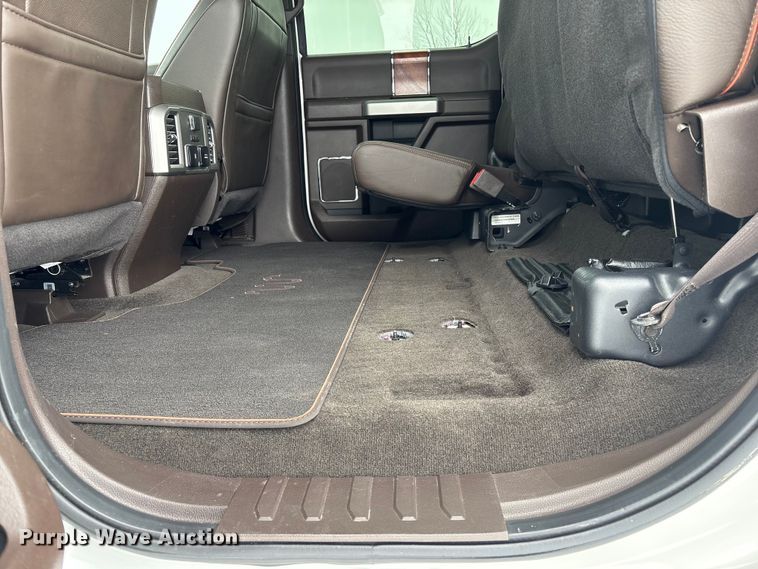 image for item DT6486 2017 Ford F250 King Ranch Crew Cab pickup truck