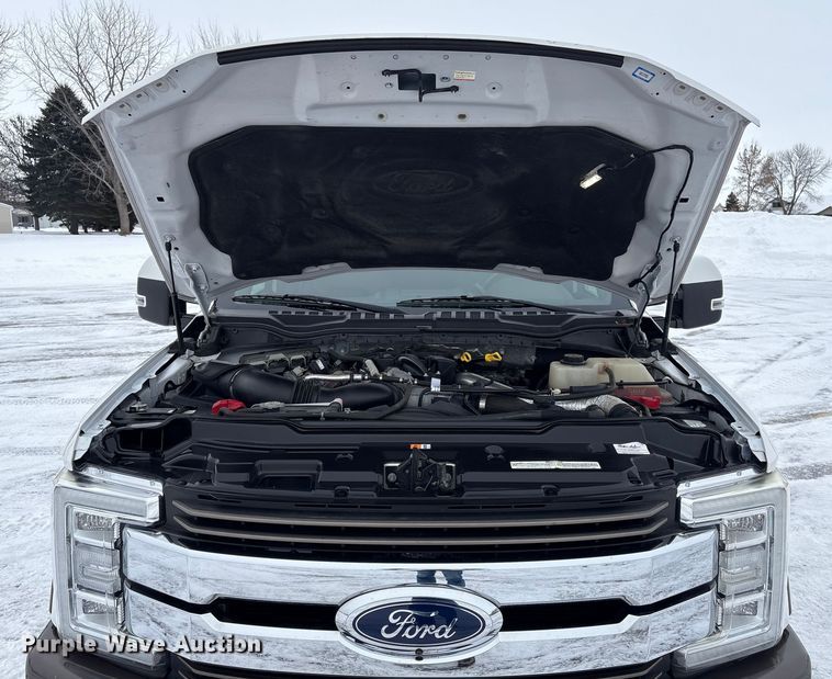 image for item DT6486 2017 Ford F250 King Ranch Crew Cab pickup truck