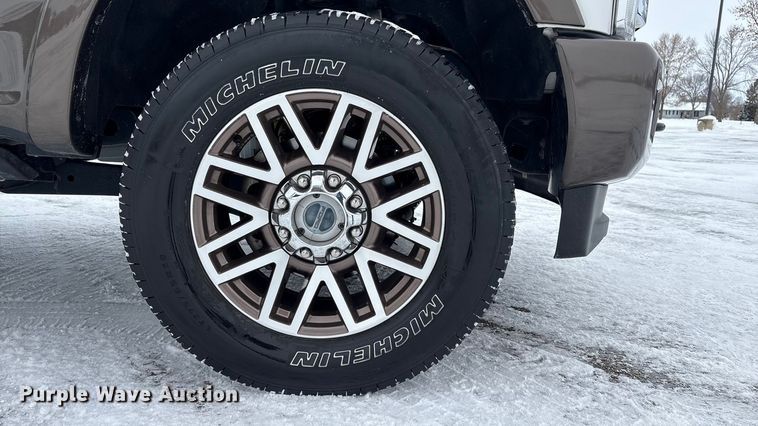 image for item DT6486 2017 Ford F250 King Ranch Crew Cab pickup truck