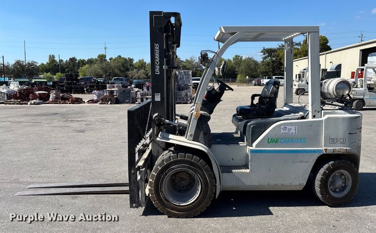 image for item DU0270 2017 UniCarriers PF80YLP forklift