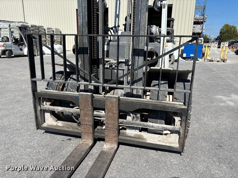 image for item DU0270 2017 UniCarriers PF80YLP forklift