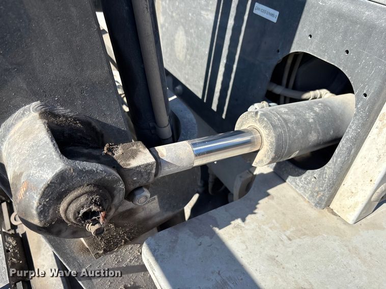 image for item DU0270 2017 UniCarriers PF80YLP forklift