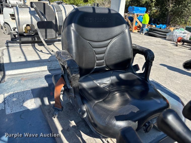 image for item DU0270 2017 UniCarriers PF80YLP forklift