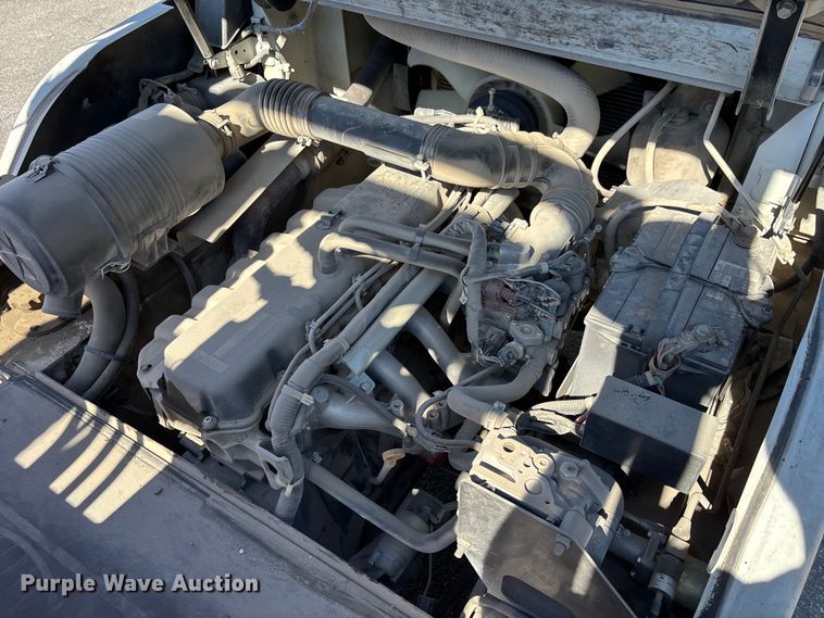 image for item DU0270 2017 UniCarriers PF80YLP forklift