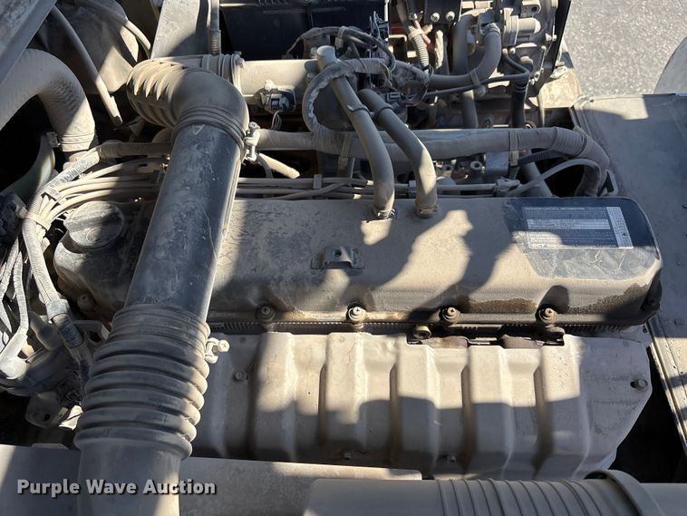 image for item DU0270 2017 UniCarriers PF80YLP forklift