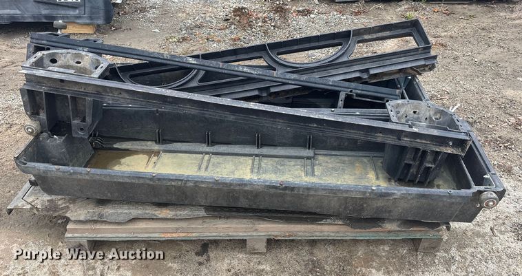 image for item DU0281 Decked toolbox