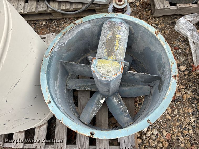 image for item DU0282 Paint booth