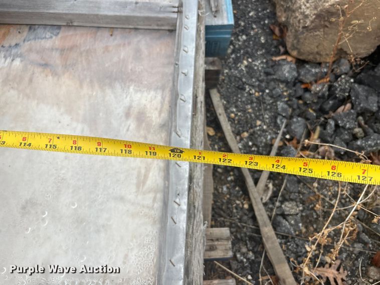 image for item DU0282 Paint booth