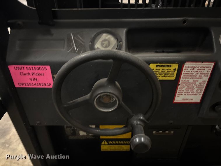 image for item DU0284 Clark OP15 order picker