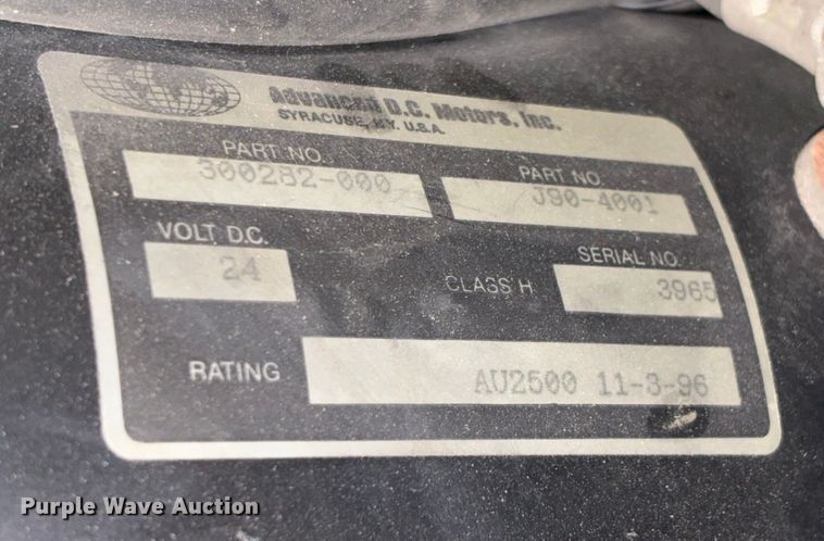 image for item DU0284 Clark OP15 order picker