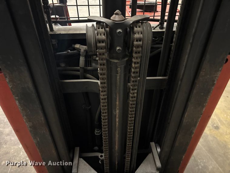 image for item DU0285 Prime Mover RS40C reach truck