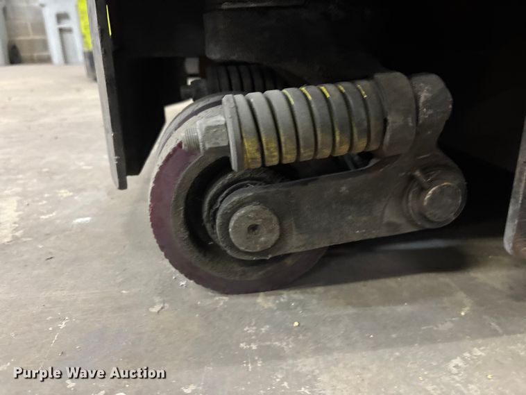 image for item DU0285 Prime Mover RS40C reach truck