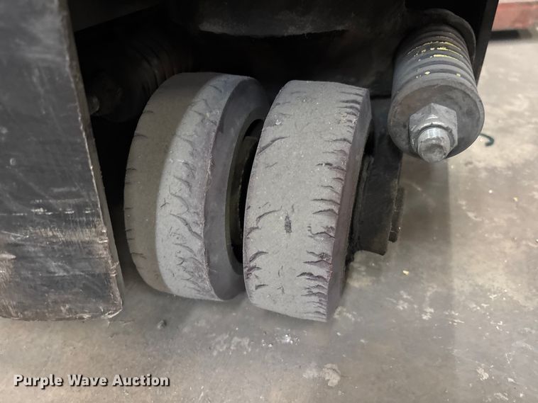 image for item DU0285 Prime Mover RS40C reach truck