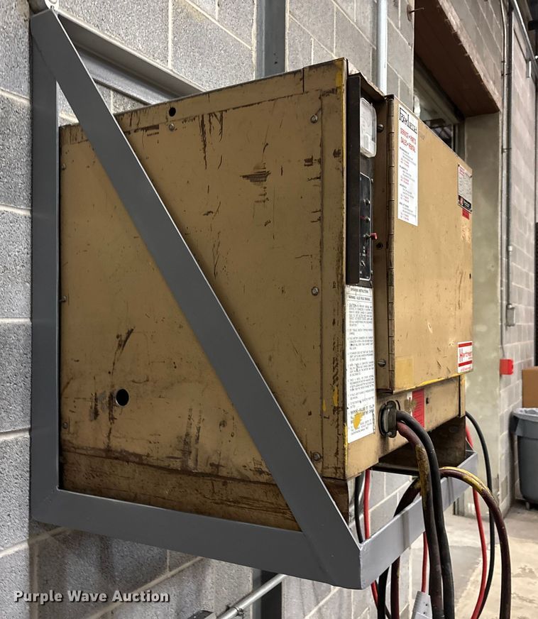 image for item DU0285 Prime Mover RS40C reach truck