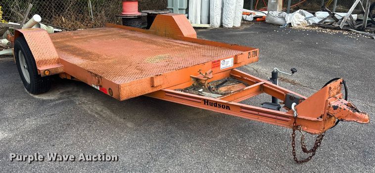 image for item DU0295 2015 HUDSON BROTHERS tilt deck utility trailer
