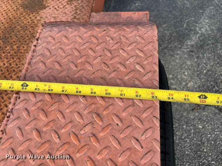 image for item DU0295 2015 HUDSON BROTHERS tilt deck utility trailer