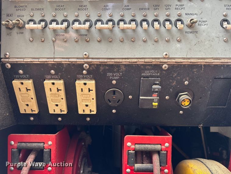 image for item DU0296 2011 Fenex F-131KG manhole support trailer