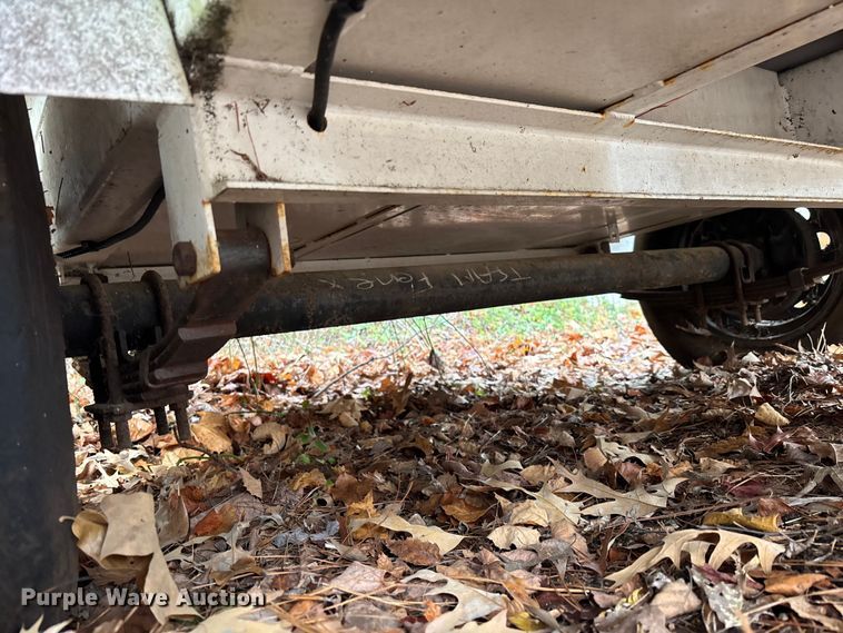 image for item DU0296 2011 Fenex F-131KG manhole support trailer