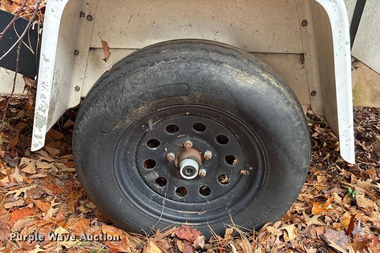 image for item DU0296 2011 Fenex F-131KG manhole support trailer