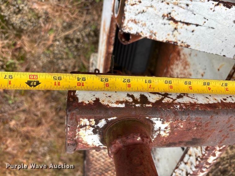 image for item DU0297 1985 Butler pole trailer