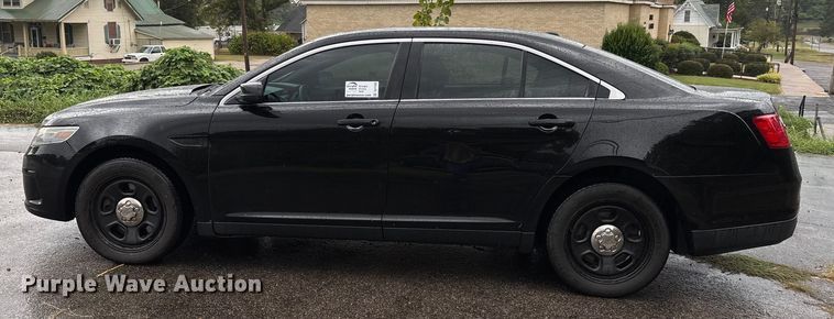image for item DU1330 2013 Ford Taurus Police Interceptor 