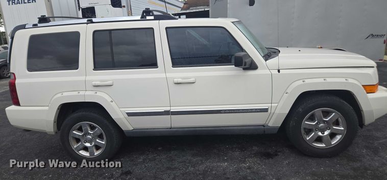 image for item DU2520 2006 Jeep Commander SUV