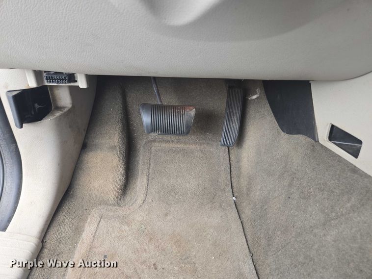 image for item DU2520 2006 Jeep Commander SUV