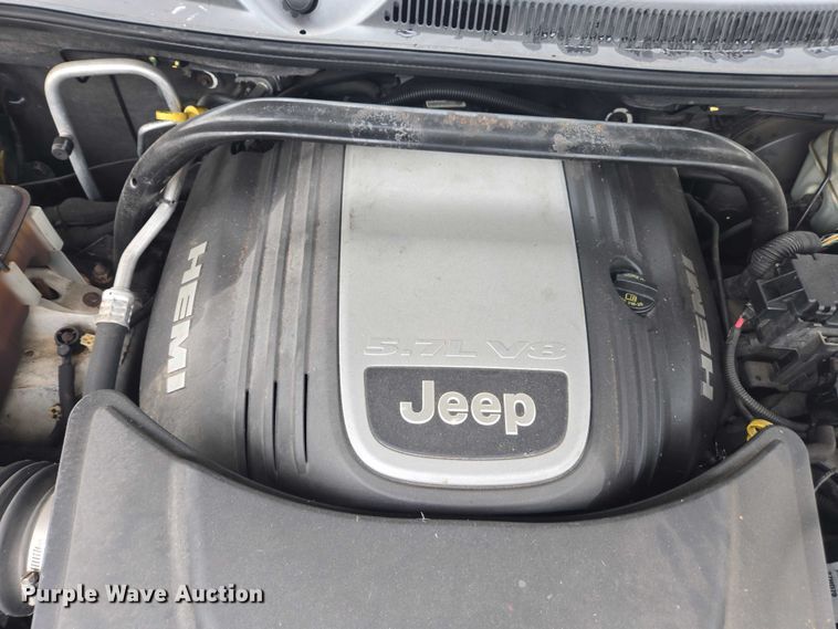 image for item DU2520 2006 Jeep Commander SUV