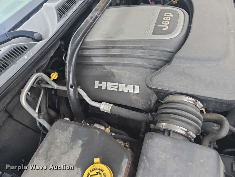 image for item DU2520 2006 Jeep Commander SUV