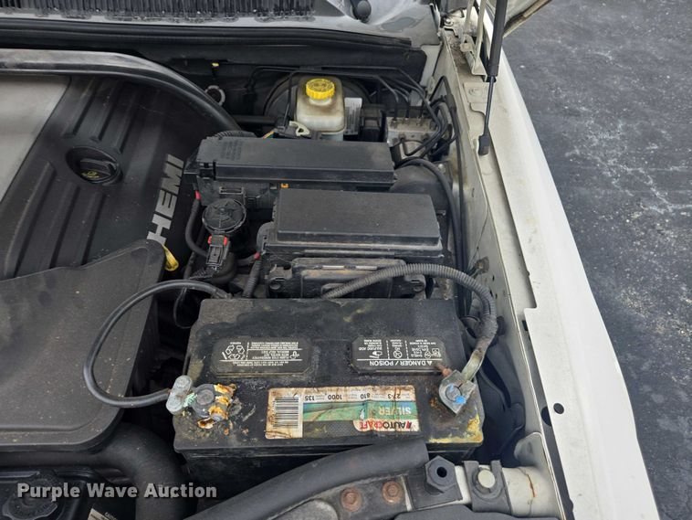 image for item DU2520 2006 Jeep Commander SUV