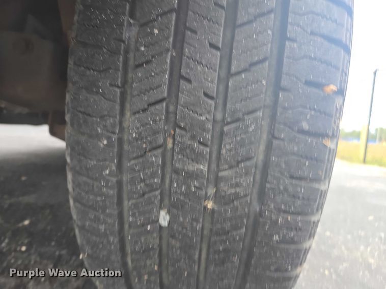 image for item DU2520 2006 Jeep Commander SUV