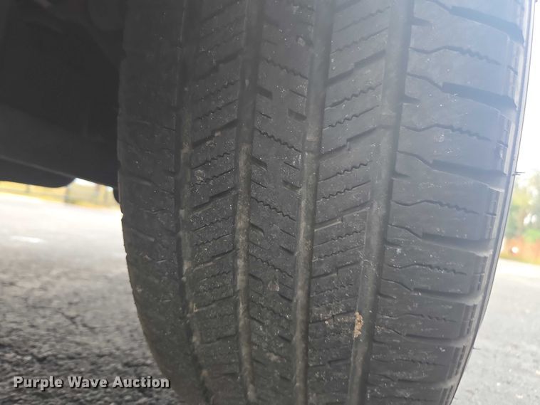 image for item DU2520 2006 Jeep Commander SUV