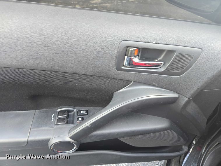 image for item DU2522 2005 Toyota Scion TC 