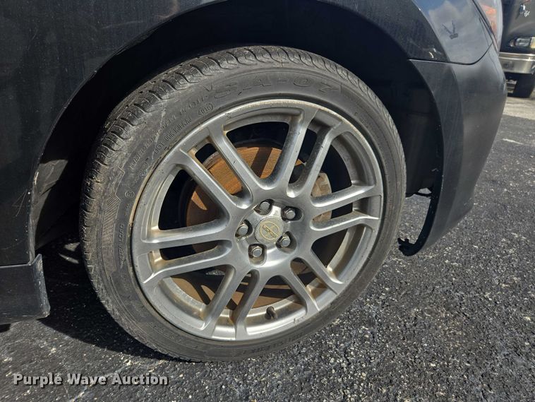 image for item DU2522 2005 Toyota Scion TC 