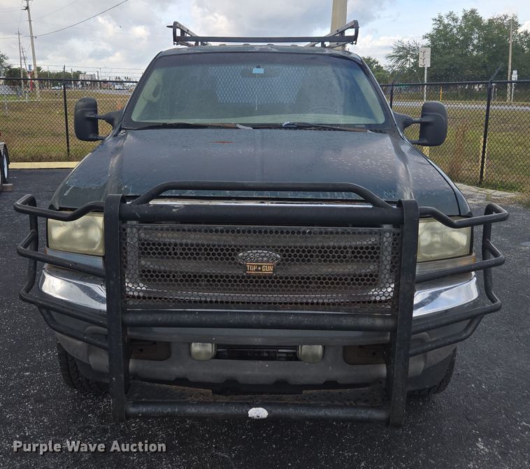 image for item DU2524 2002 Ford F250 Super Duty Crew Cab pickup truck