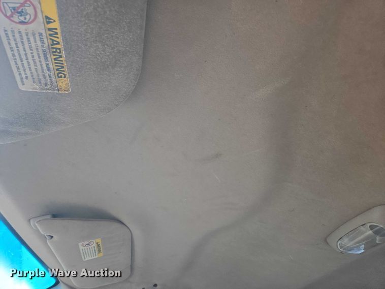 image for item DU2524 2002 Ford F250 Super Duty Crew Cab pickup truck