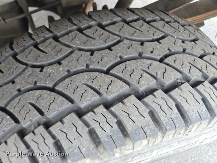 image for item DU2524 2002 Ford F250 Super Duty Crew Cab pickup truck