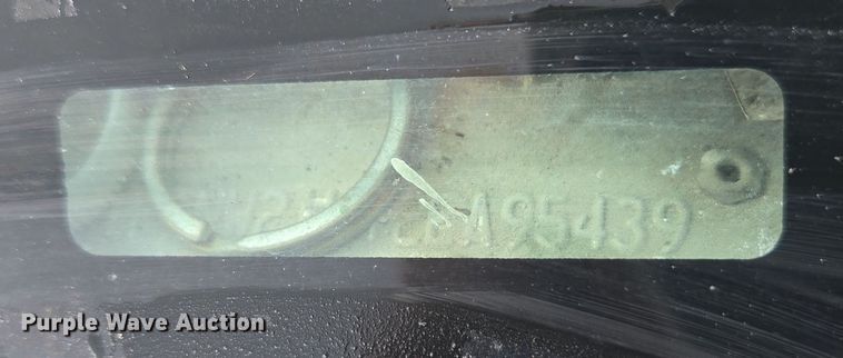 image for item DU2524 2002 Ford F250 Super Duty Crew Cab pickup truck